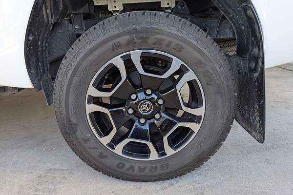 2022 Toyota Hilux SR5 GUN126R 4X4