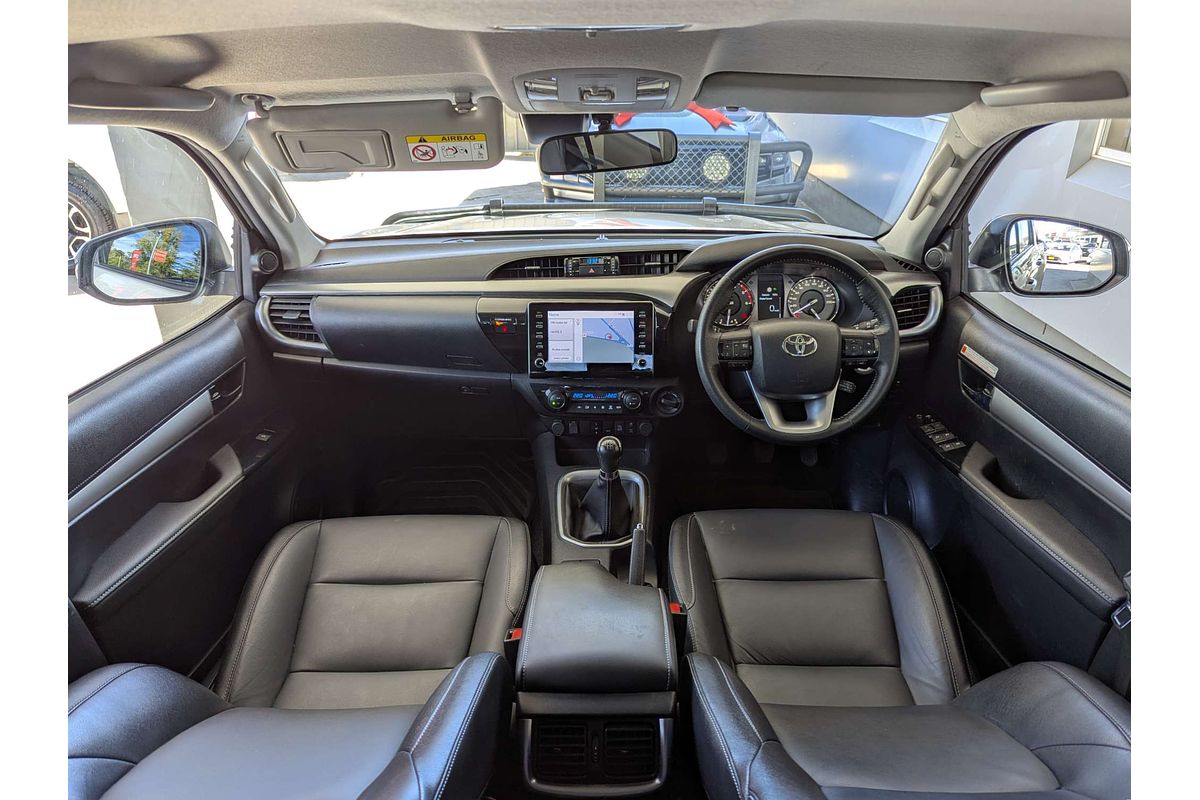 2022 Toyota Hilux SR5 GUN126R 4X4