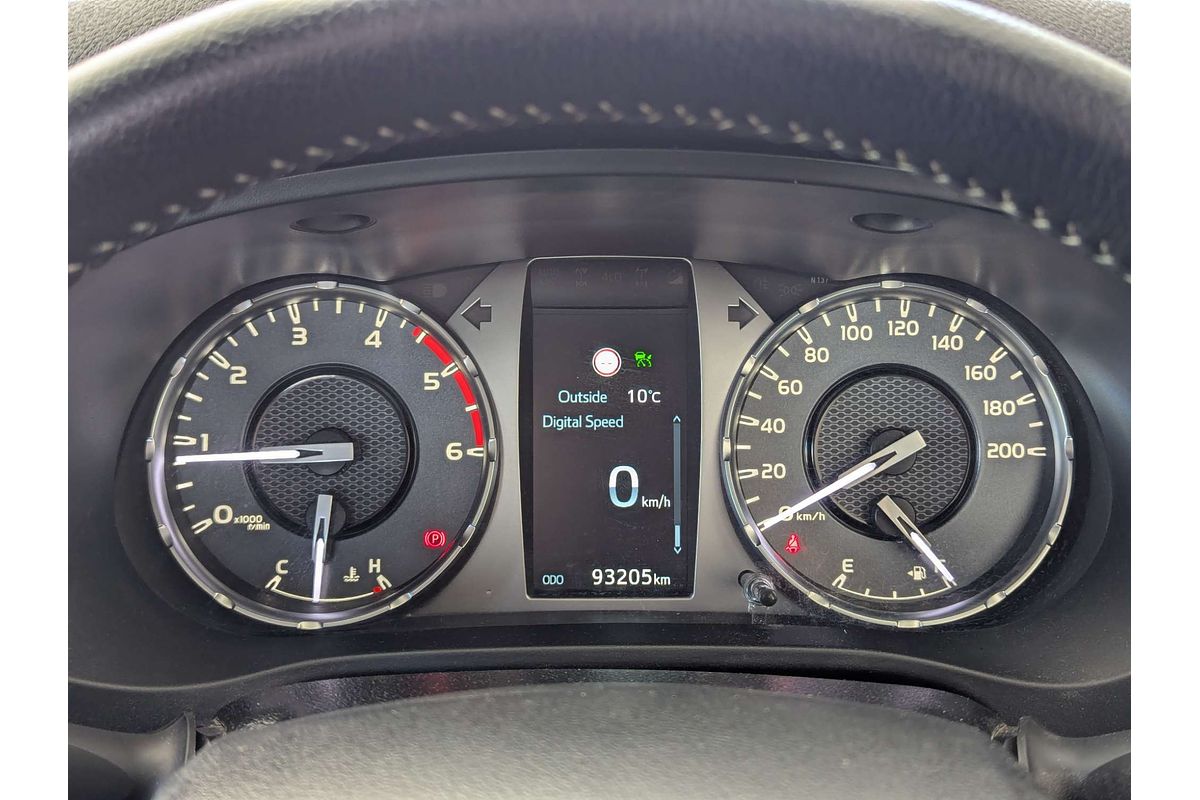 2022 Toyota Hilux SR5 GUN126R 4X4