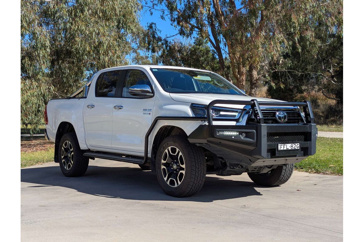 2022 Toyota Hilux SR5 GUN126R 4X4