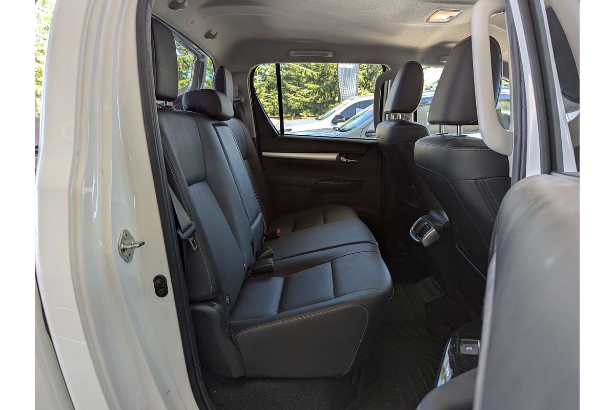 2022 Toyota Hilux SR5 GUN126R 4X4