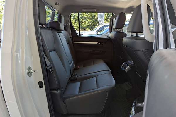 2022 Toyota Hilux SR5 GUN126R 4X4