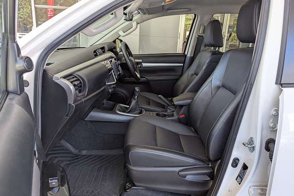 2022 Toyota Hilux SR5 GUN126R 4X4
