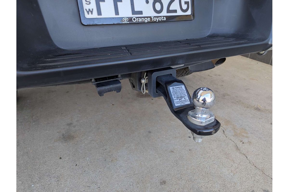 2022 Toyota Hilux SR5 GUN126R 4X4