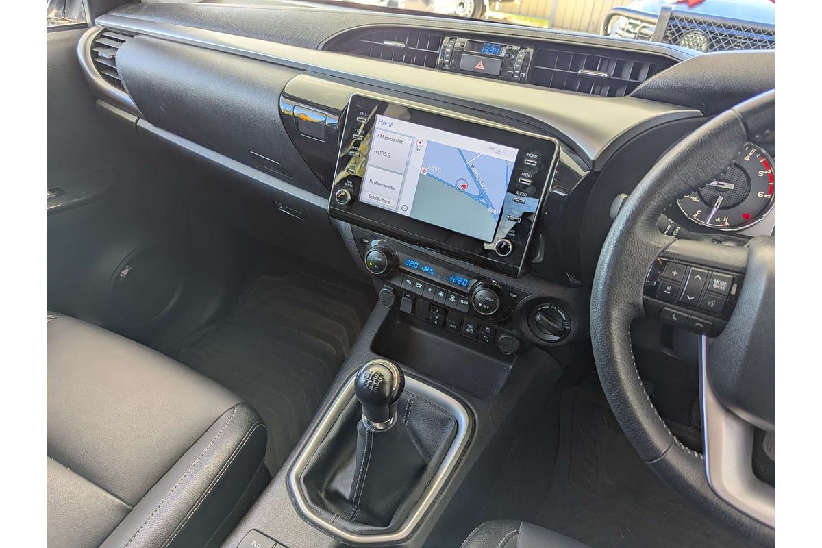 2022 Toyota Hilux SR5 GUN126R 4X4