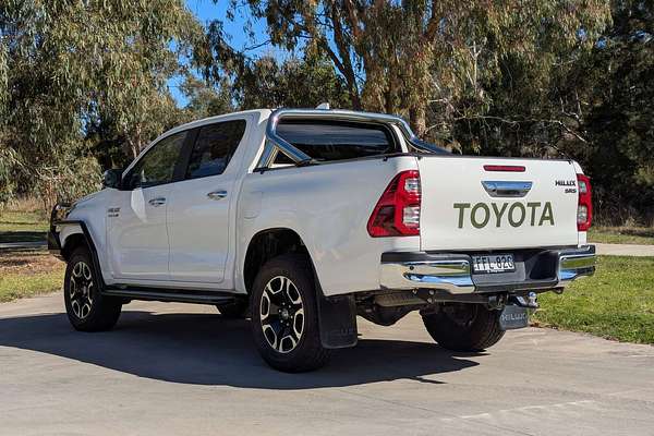 2022 Toyota Hilux SR5 GUN126R 4X4