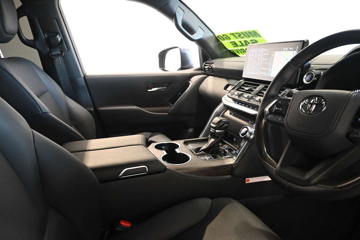 2024 Toyota Landcruiser VX FJA300R