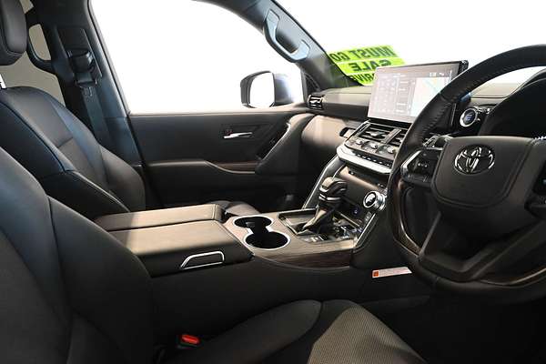 2024 Toyota Landcruiser VX FJA300R