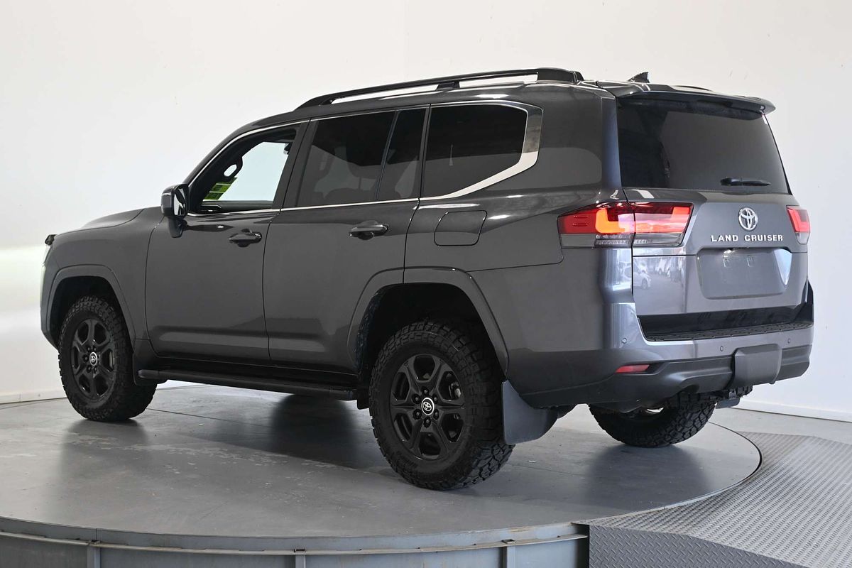 2024 Toyota Landcruiser VX FJA300R