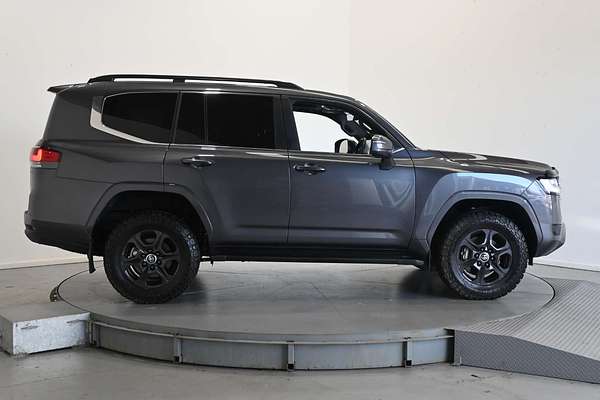 2024 Toyota Landcruiser VX FJA300R