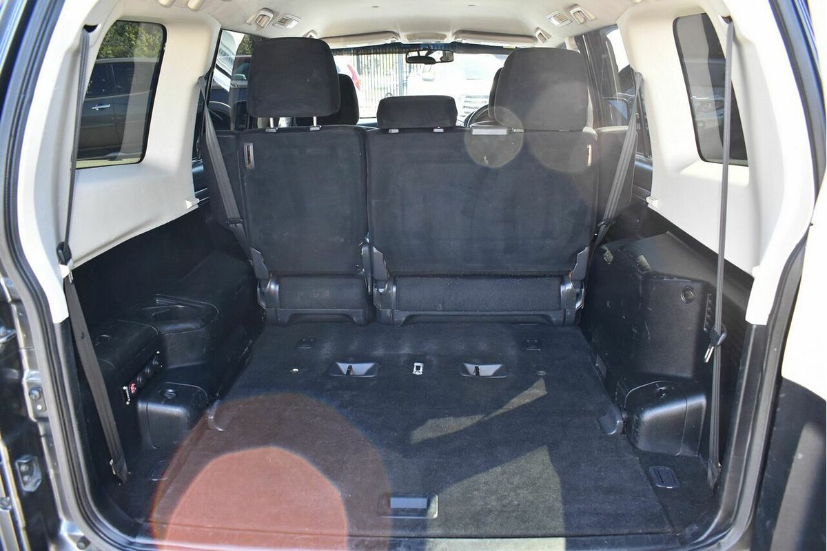 2017 Mitsubishi Pajero GLX NX