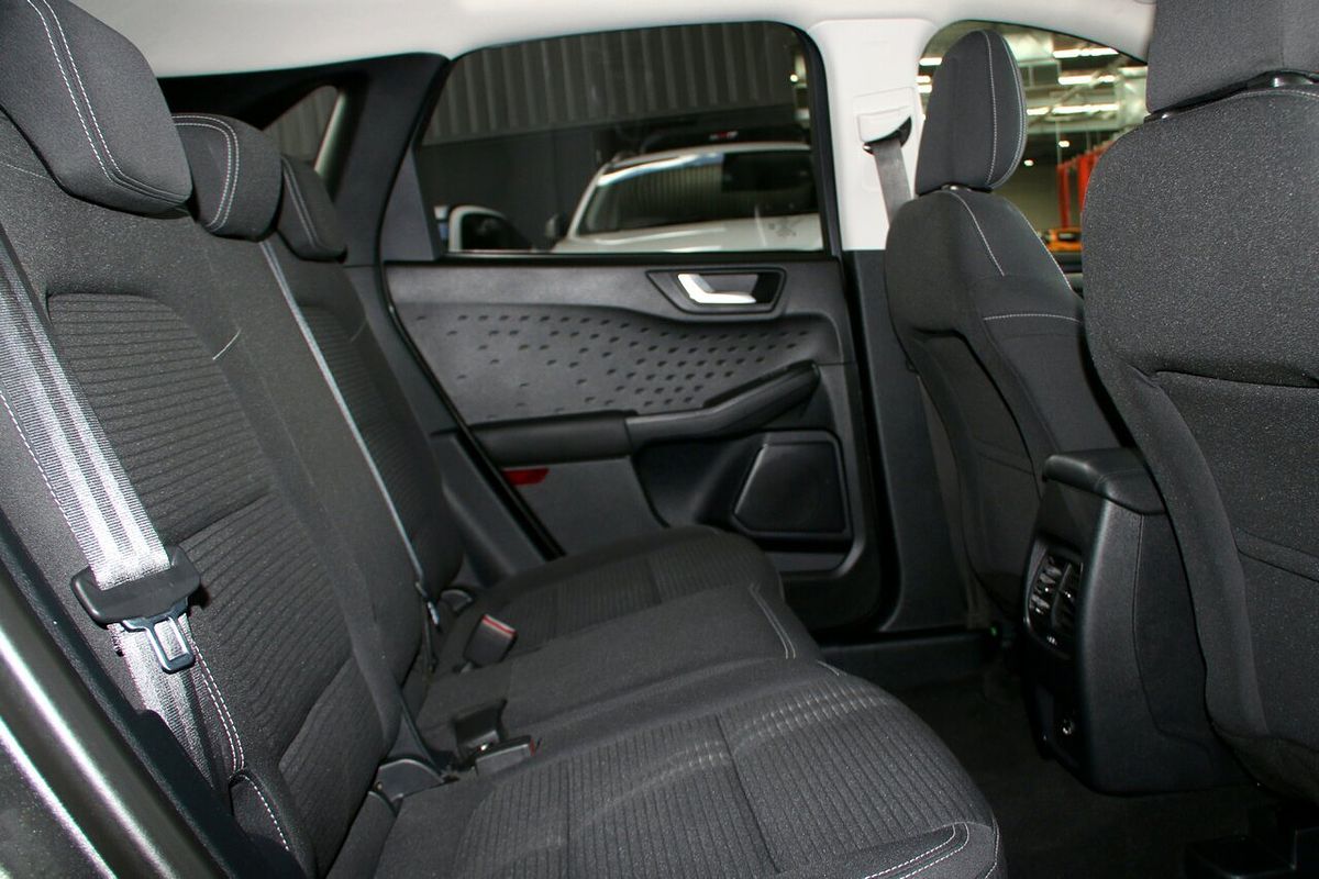 2020 Ford Escape ZH