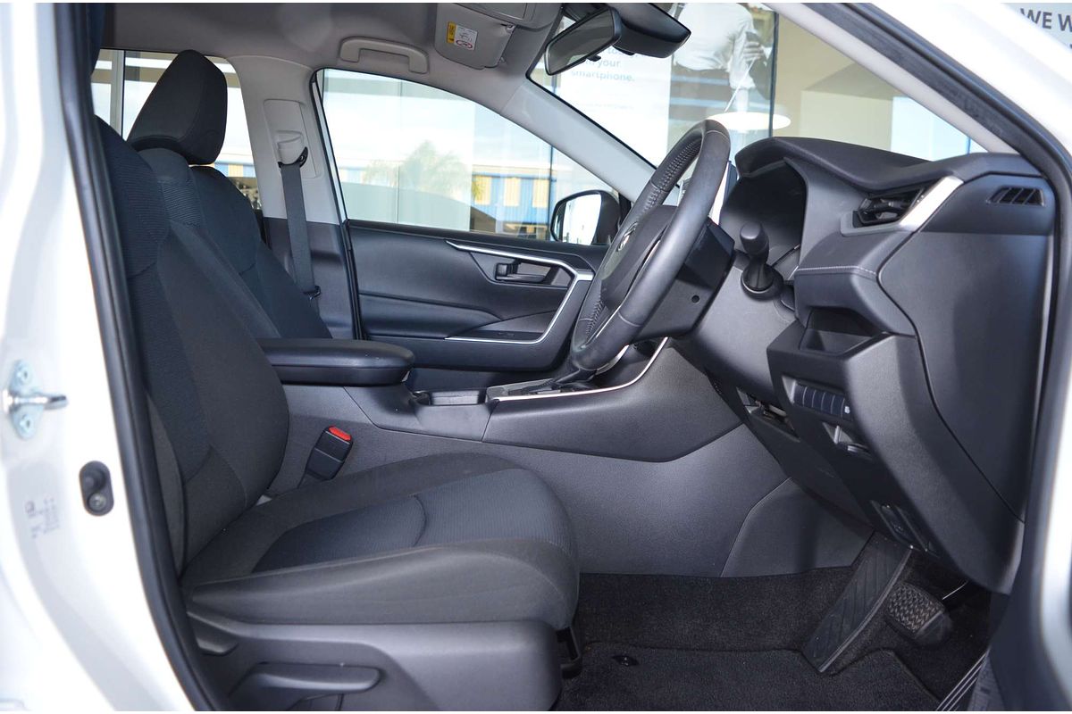 2021 Toyota RAV4 GX AXAH52R