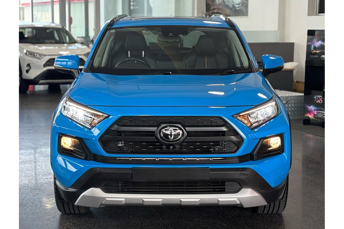 2019 Toyota RAV4 Edge AXAA54R