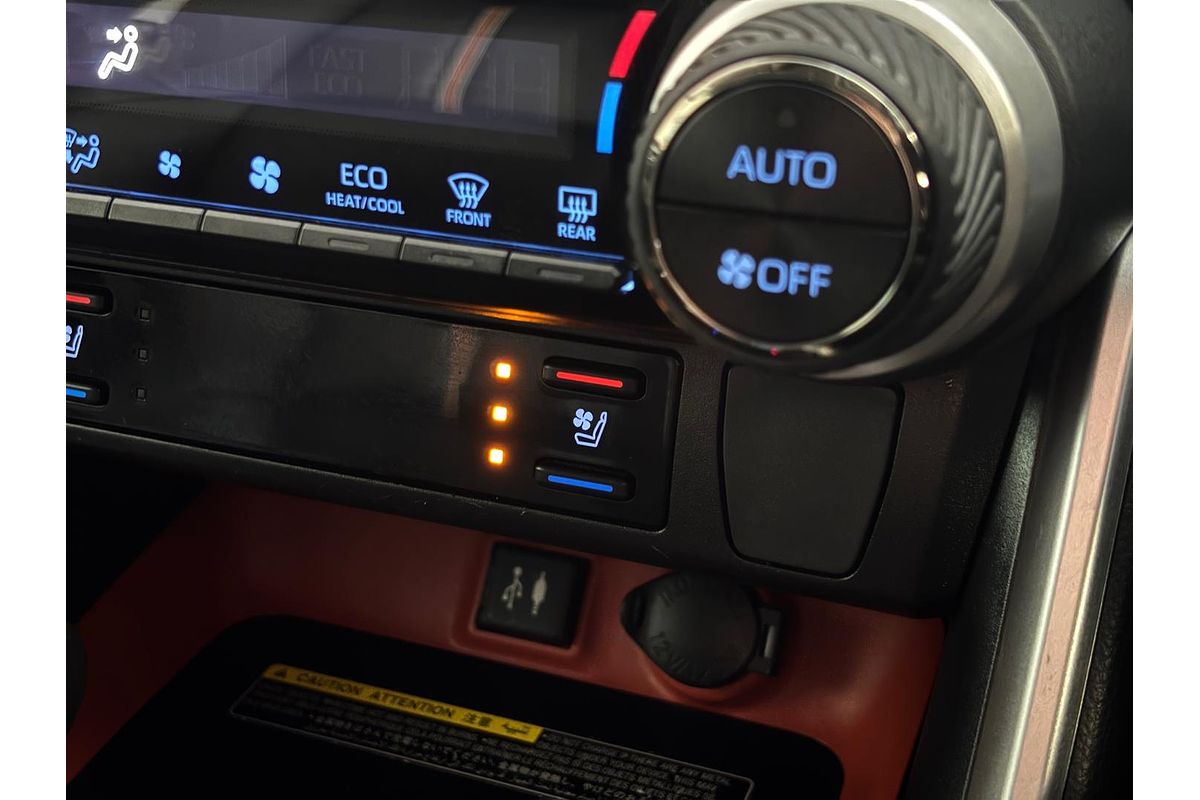 2019 Toyota RAV4 Edge AXAA54R