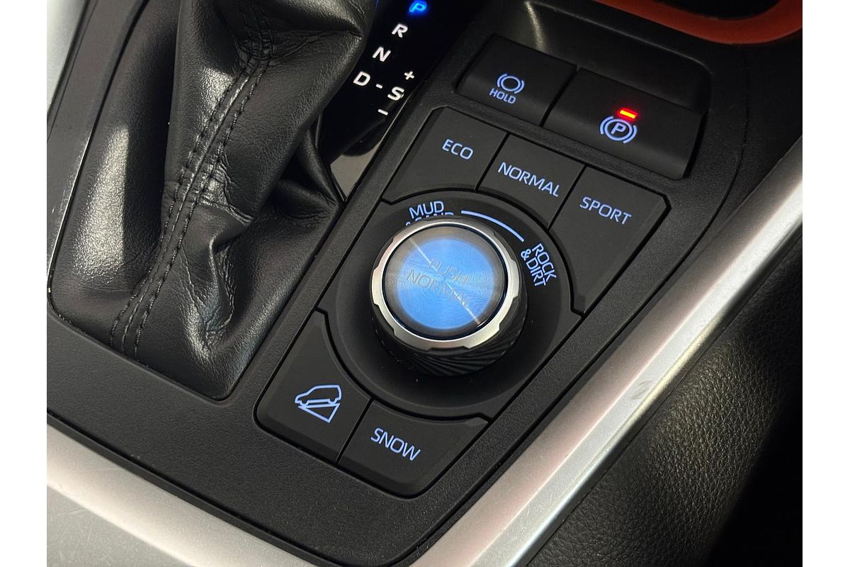 2019 Toyota RAV4 Edge AXAA54R