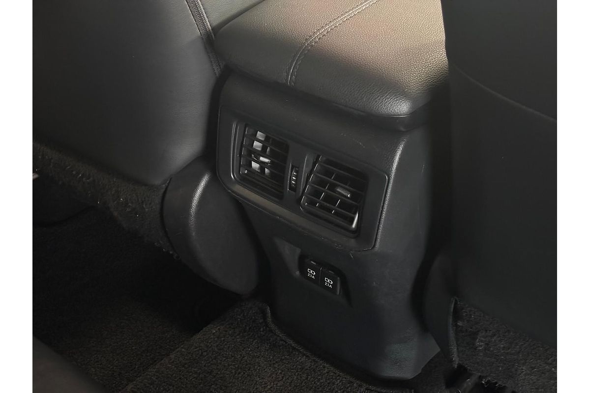 2019 Toyota RAV4 Edge AXAA54R