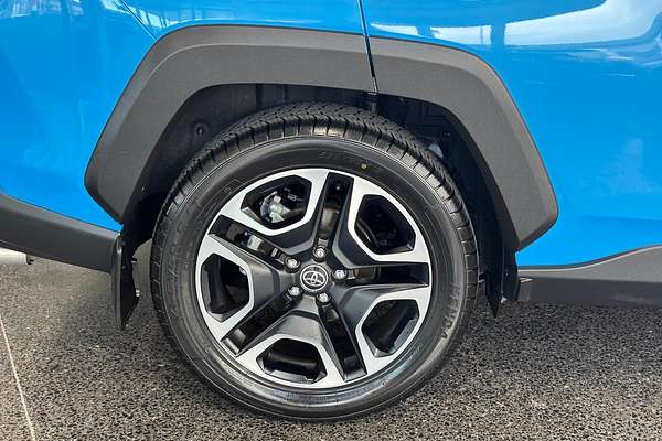 2019 Toyota RAV4 Edge AXAA54R