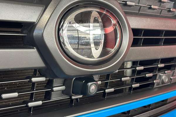 2019 Toyota RAV4 Edge AXAA54R