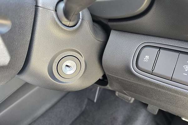 2025 Hyundai Venue Active QX.V5