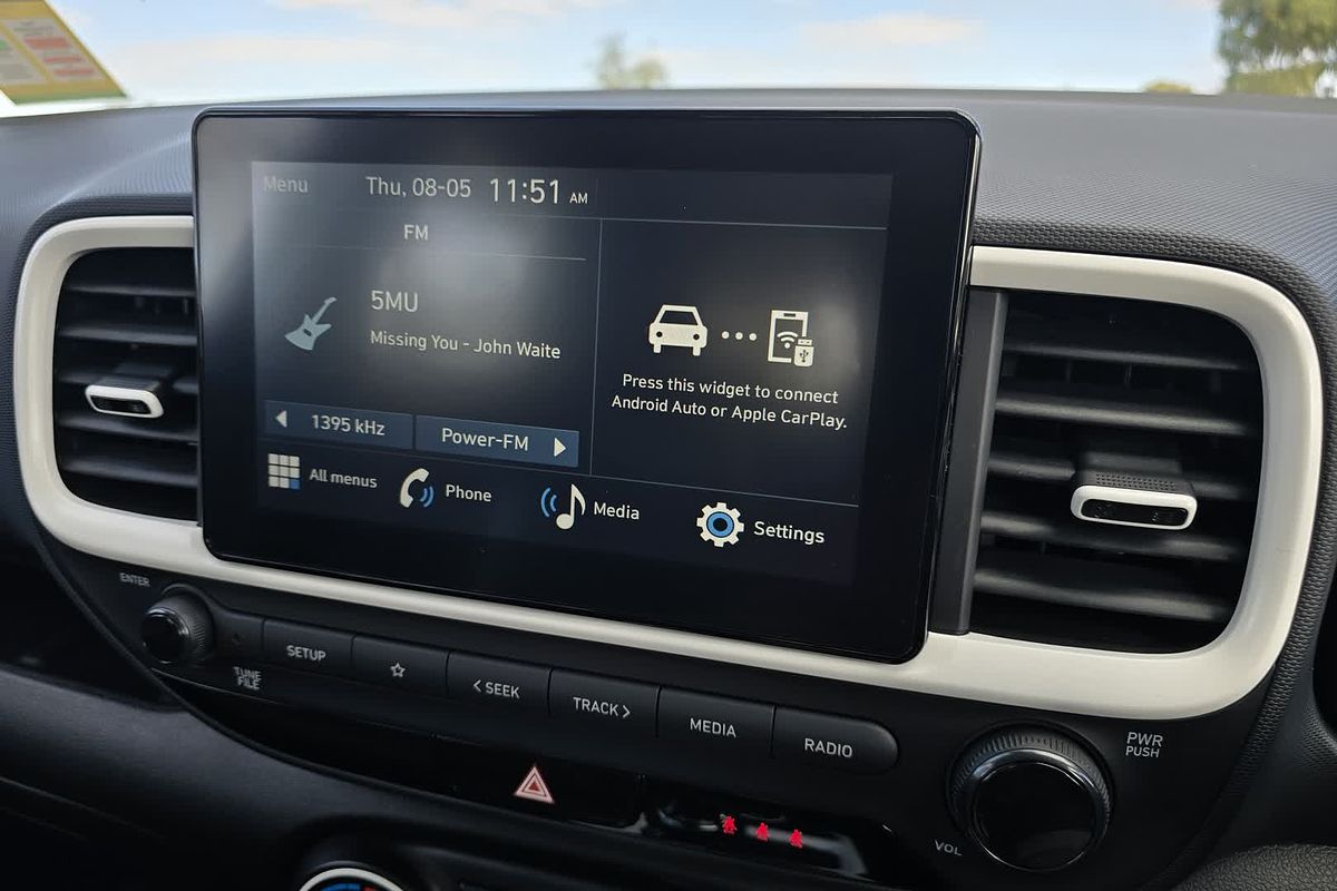 2025 Hyundai Venue Active QX.V5