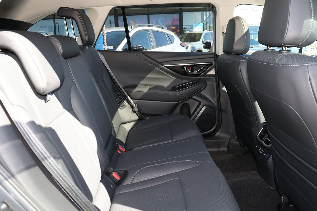 2025 Subaru Outback AWD Touring XT 6GEN
