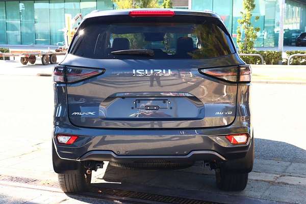 2023 Isuzu MU-X LS-T