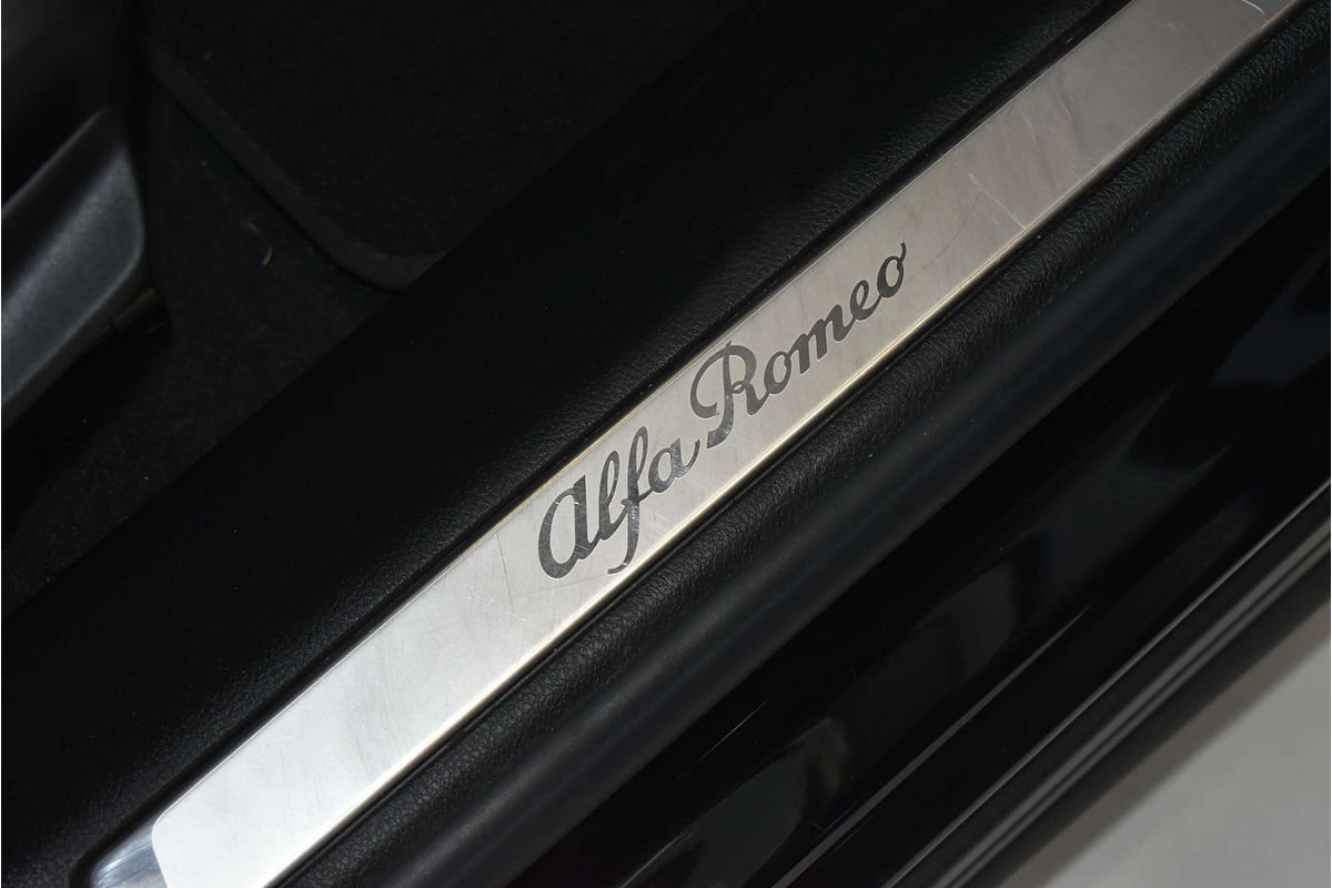 2022 Alfa Romeo Tonale Veloce