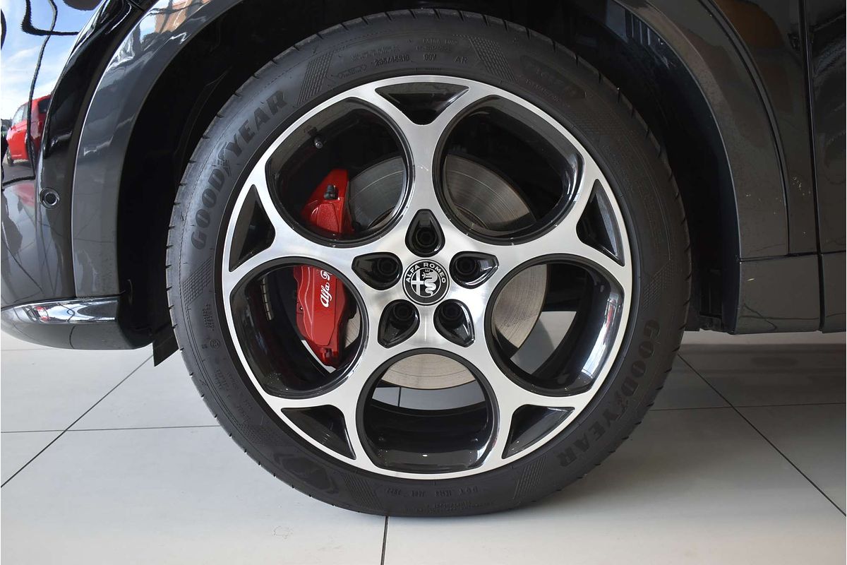 2022 Alfa Romeo Tonale Veloce