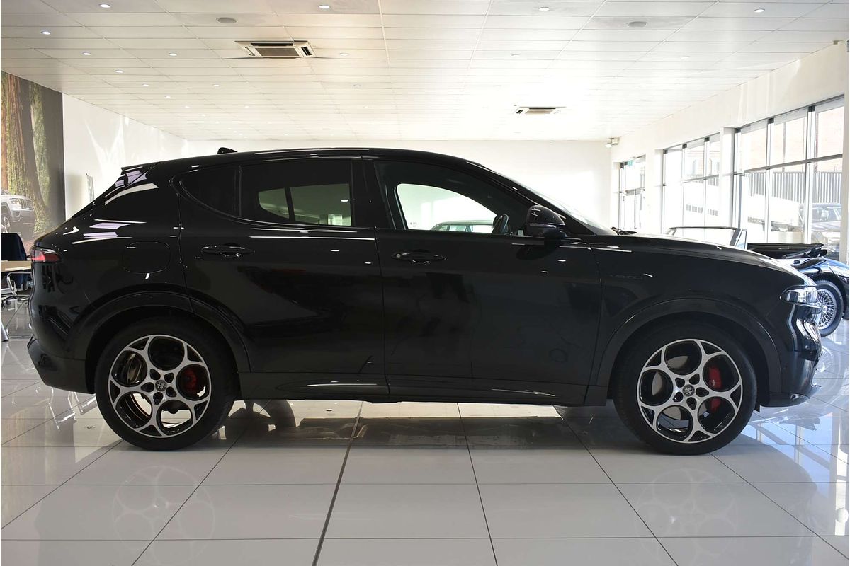 2022 Alfa Romeo Tonale Veloce