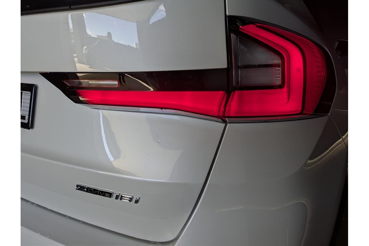 2024 BMW X1 sDrive18i U11