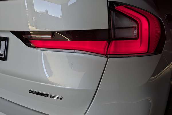 2024 BMW X1 sDrive18i U11