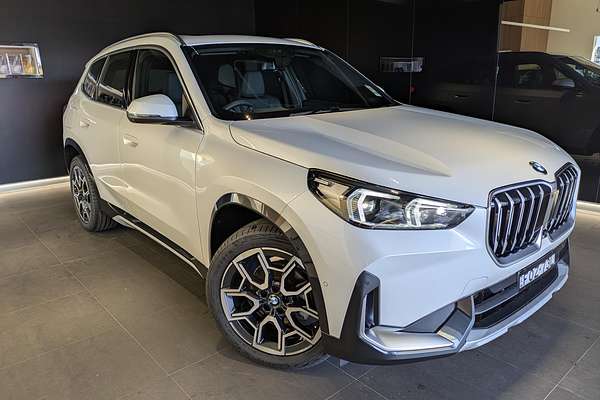 2024 BMW X1 sDrive18i U11