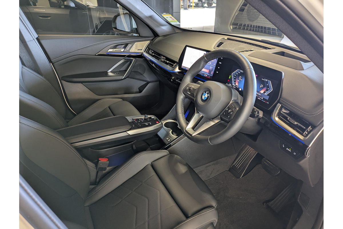 2024 BMW X1 sDrive18i U11