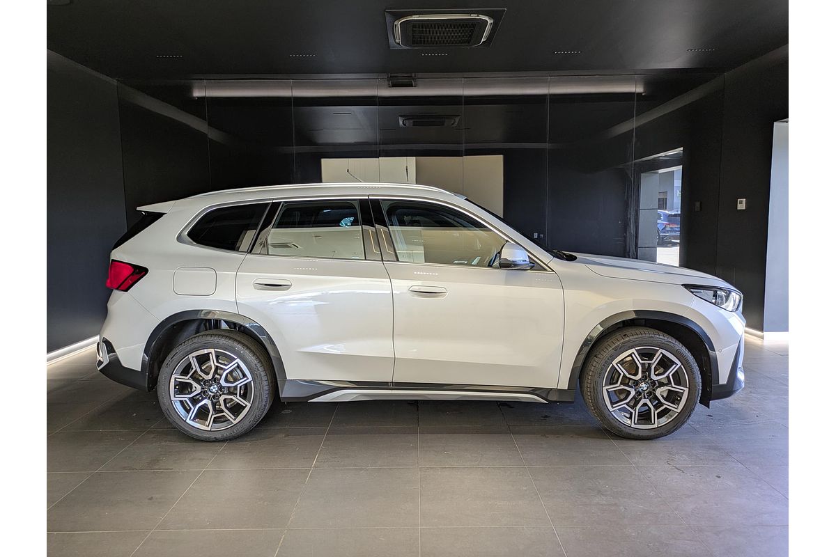 2024 BMW X1 sDrive18i U11
