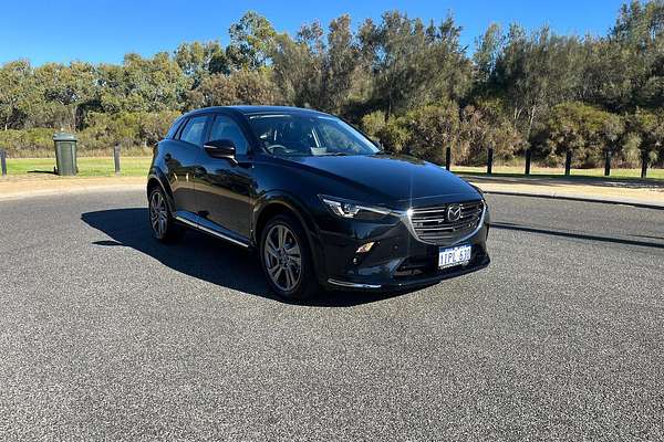2025 Mazda CX-3 G20 Akari DK