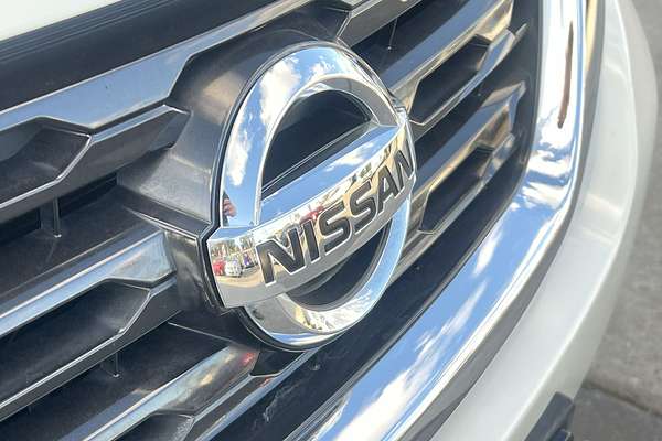 2017 Nissan Pathfinder ST R52 Series II