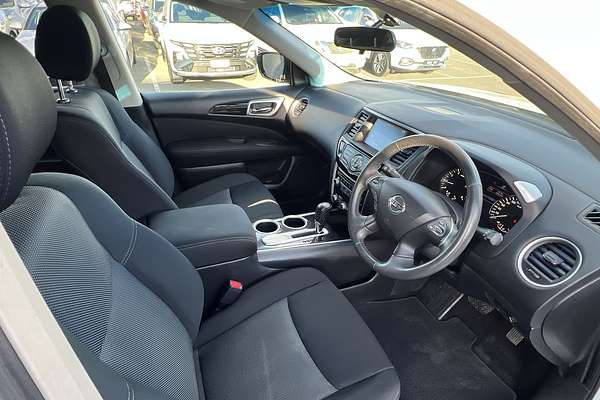 2017 Nissan Pathfinder ST R52 Series II