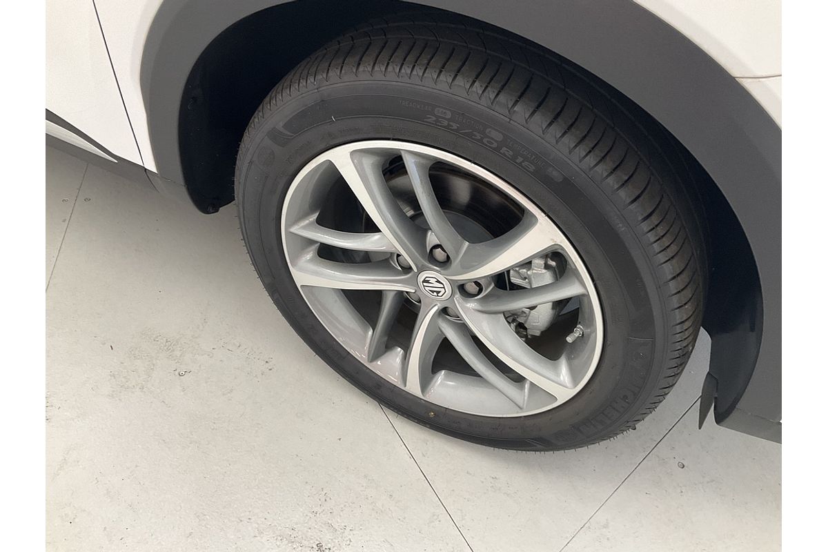 2024 MG HS Excite SAS23