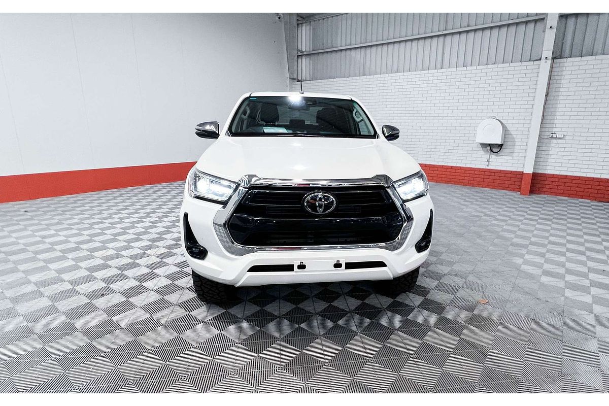 2020 Toyota Hilux SR5 GUN126R 4X4