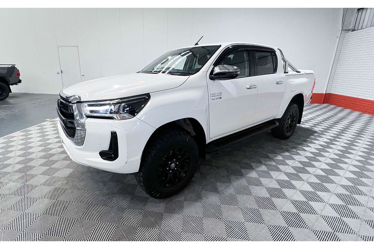 2020 Toyota Hilux SR5 GUN126R 4X4