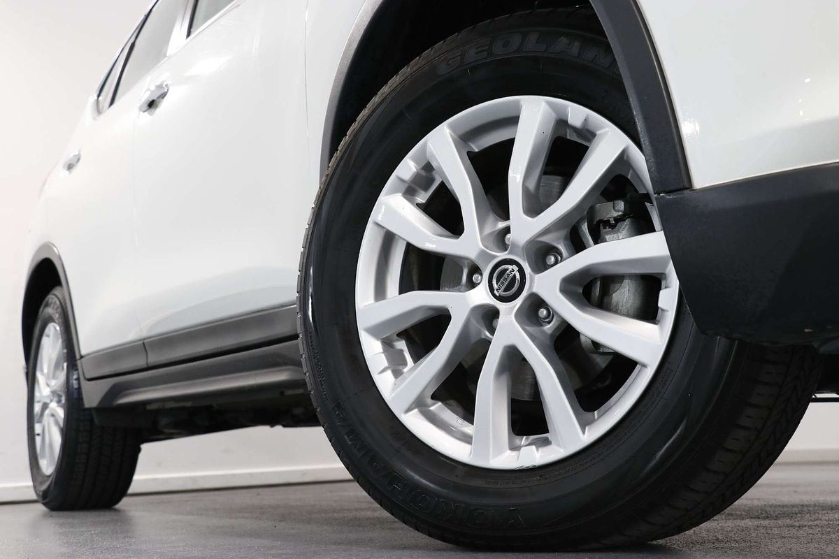 2022 Nissan X-TRAIL ST T32