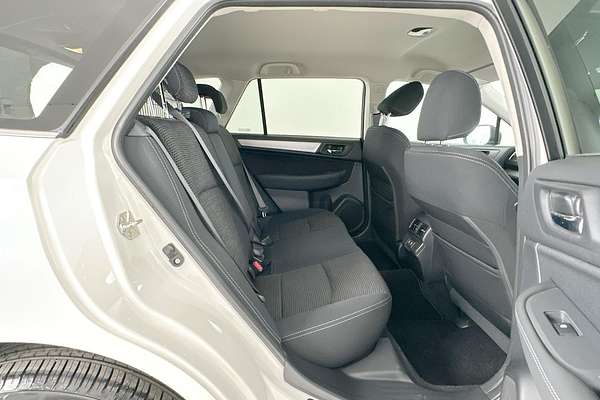 2019 Subaru Outback 2.5i 5GEN