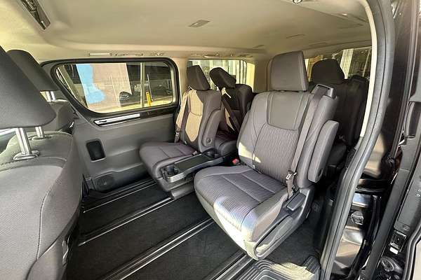 2019 Toyota Granvia GDH303R
