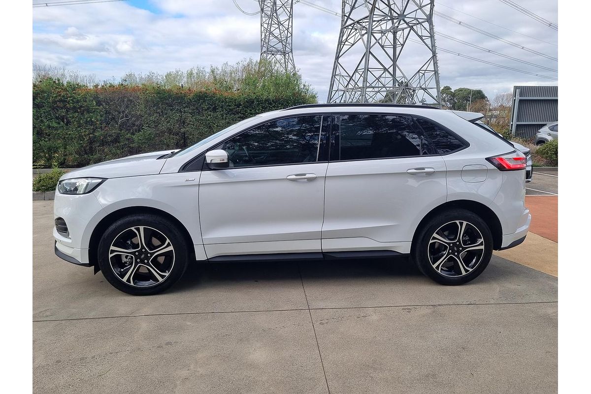 2018 Ford Endura ST-Line CA