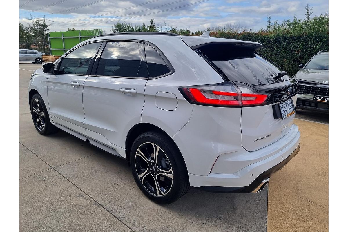 2018 Ford Endura ST-Line CA