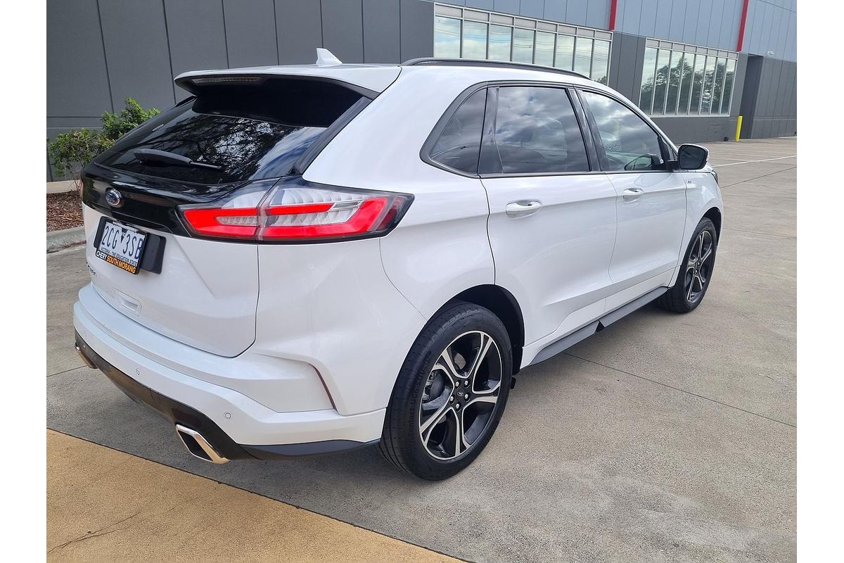 2018 Ford Endura ST-Line CA