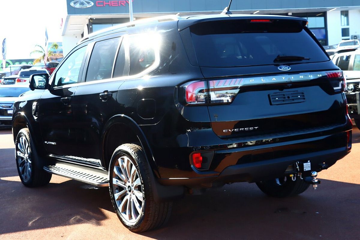 2024 Ford Everest Platinum