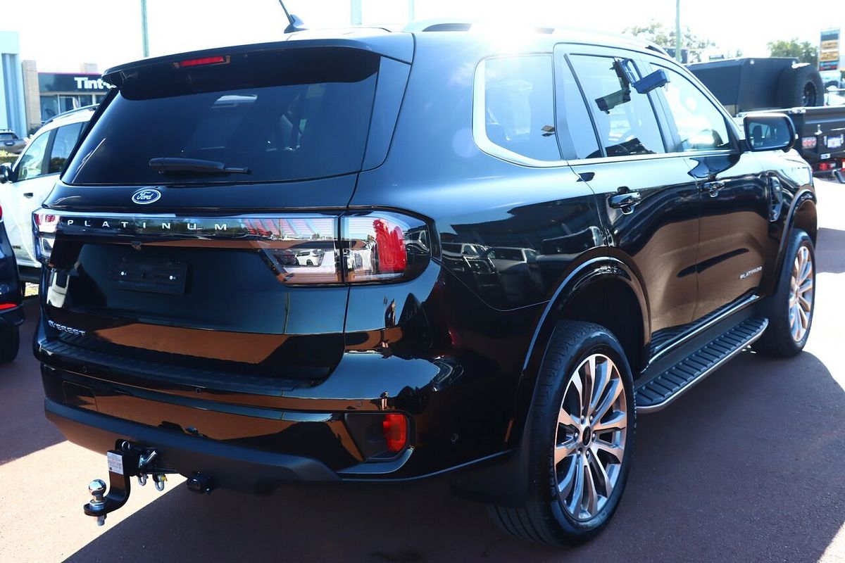 2024 Ford Everest Platinum
