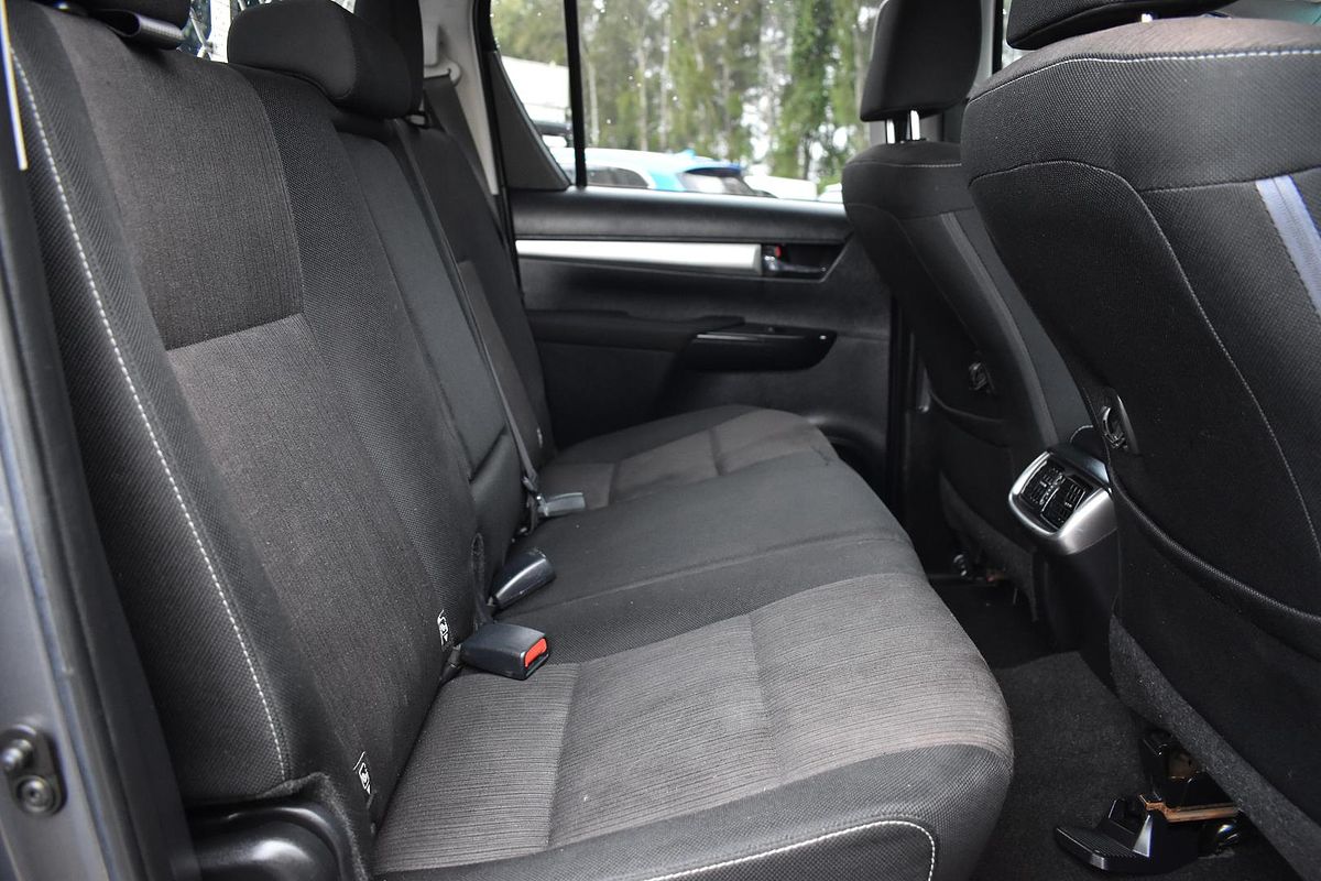 2018 Toyota Hilux SR5 GUN126R 4X4